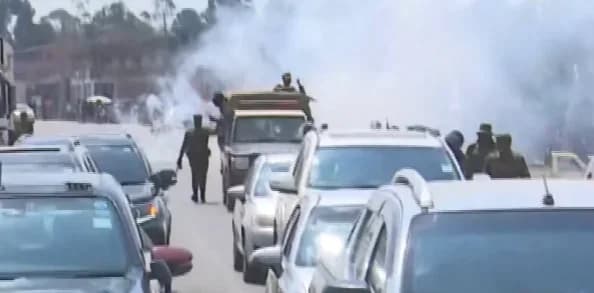 Linda Mwananchi Convoy Reportedly Tear-Gassed on its way to Homa Bay